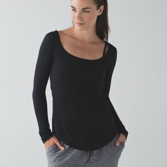 Size 4 - Lululemon Inner Essence Long Sleeve Tee